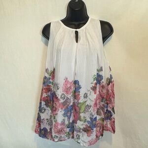 H-59 M Made in Italy Silk‎ Blend White Floral Sleeveless Summer Blouse Size L